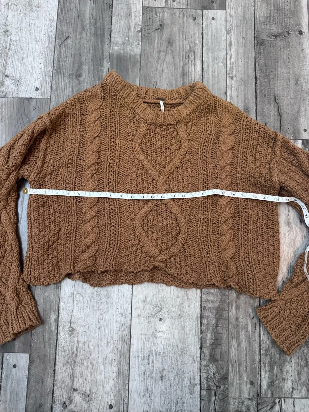 Free People Cutting Edge Oversized Crop Boho Cable Knit Sweater Brown Large